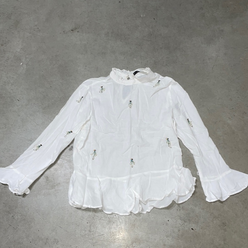 Zara Basic woman’s long sleeve
